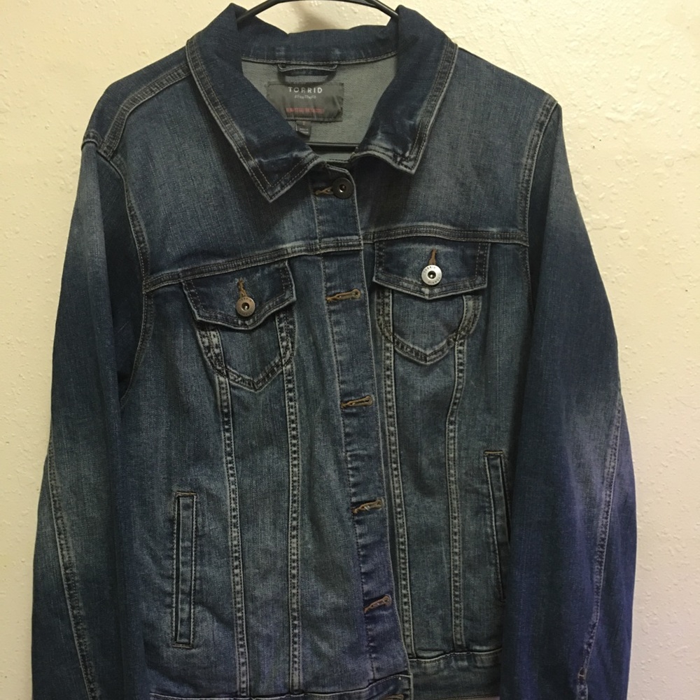 Torrid size 2